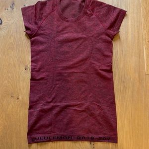 Lululemon Swiftly tech short sleeve limited edition